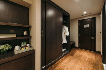 Фото Malibu Beach Hotel