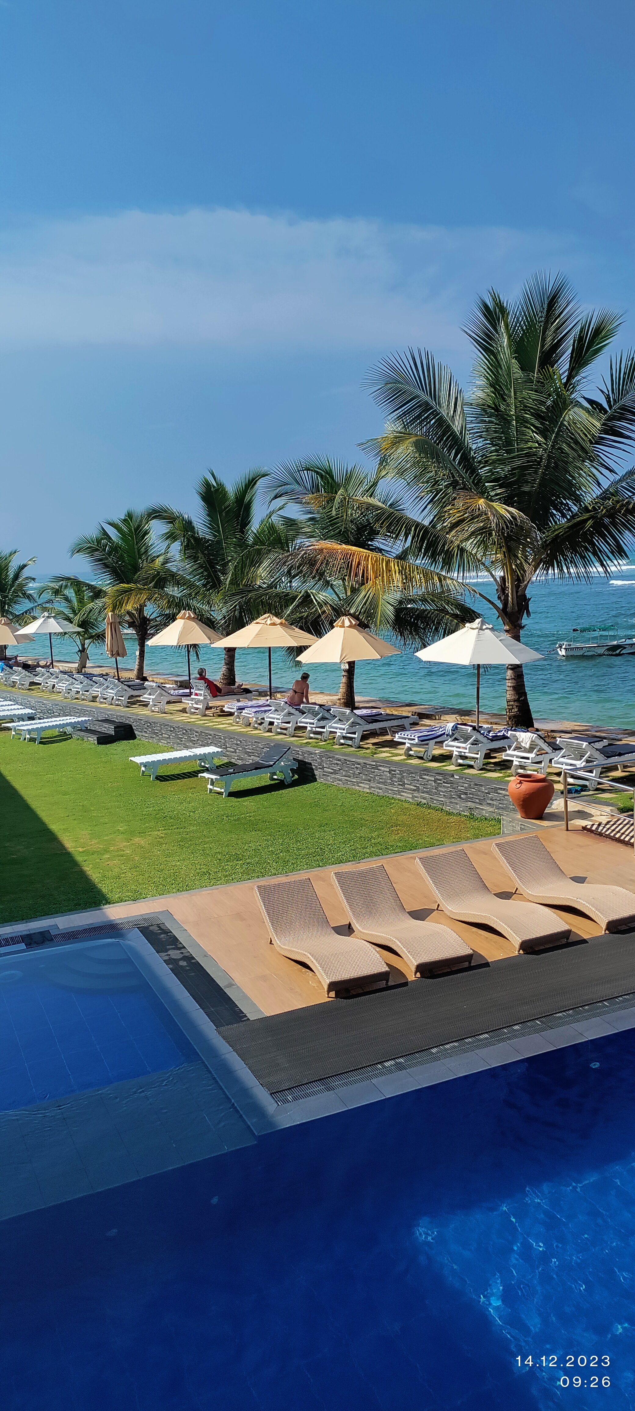 Фото Coral Sands Hotel