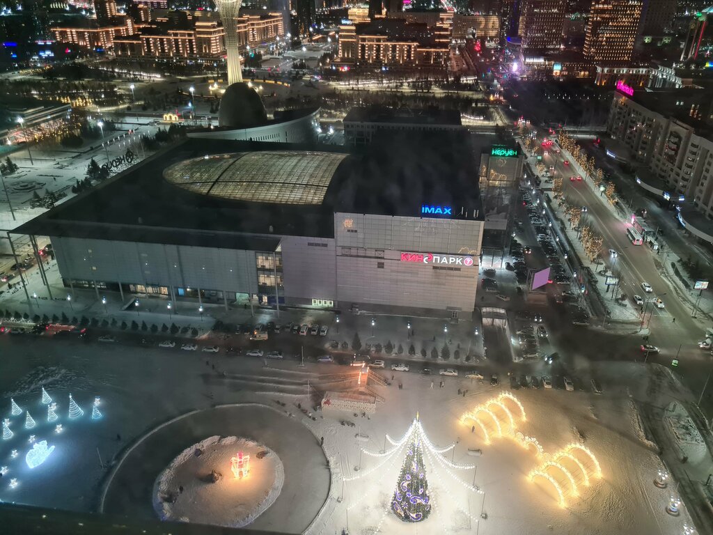 Сауда орталығы Керуен, Астана, фото