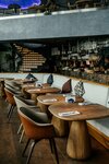 Height 5642 (Beregovaya Street, 12с1) ، مطعم