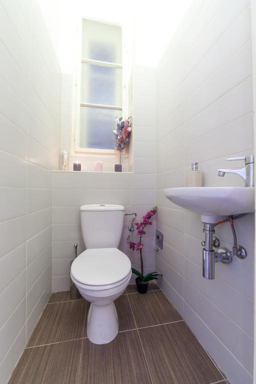 Фото Real Apartments Lovag