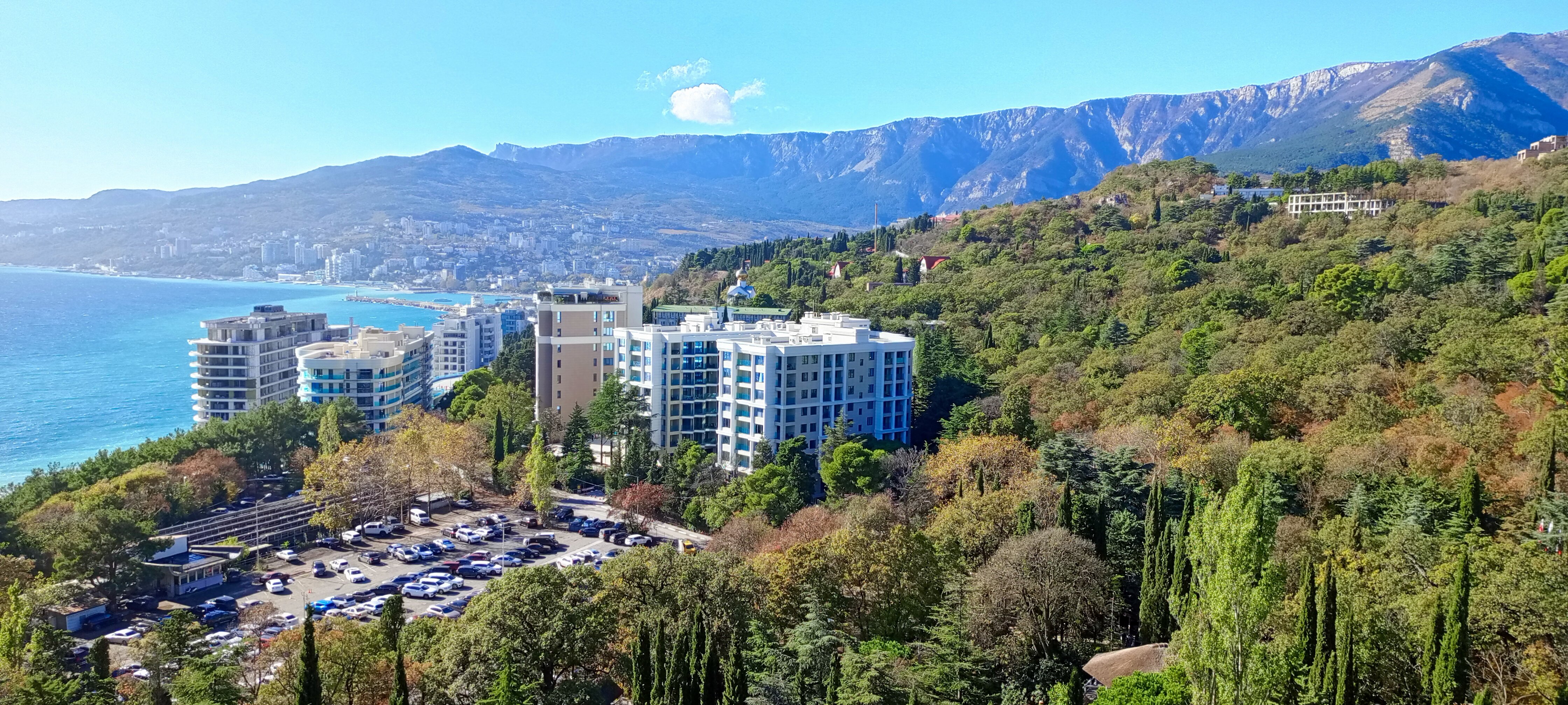 Фото Дворик на Морской