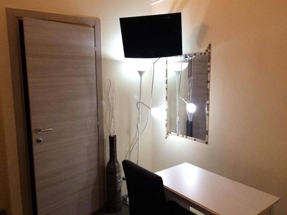 Фото Catania Etnea Bed and Breakfast