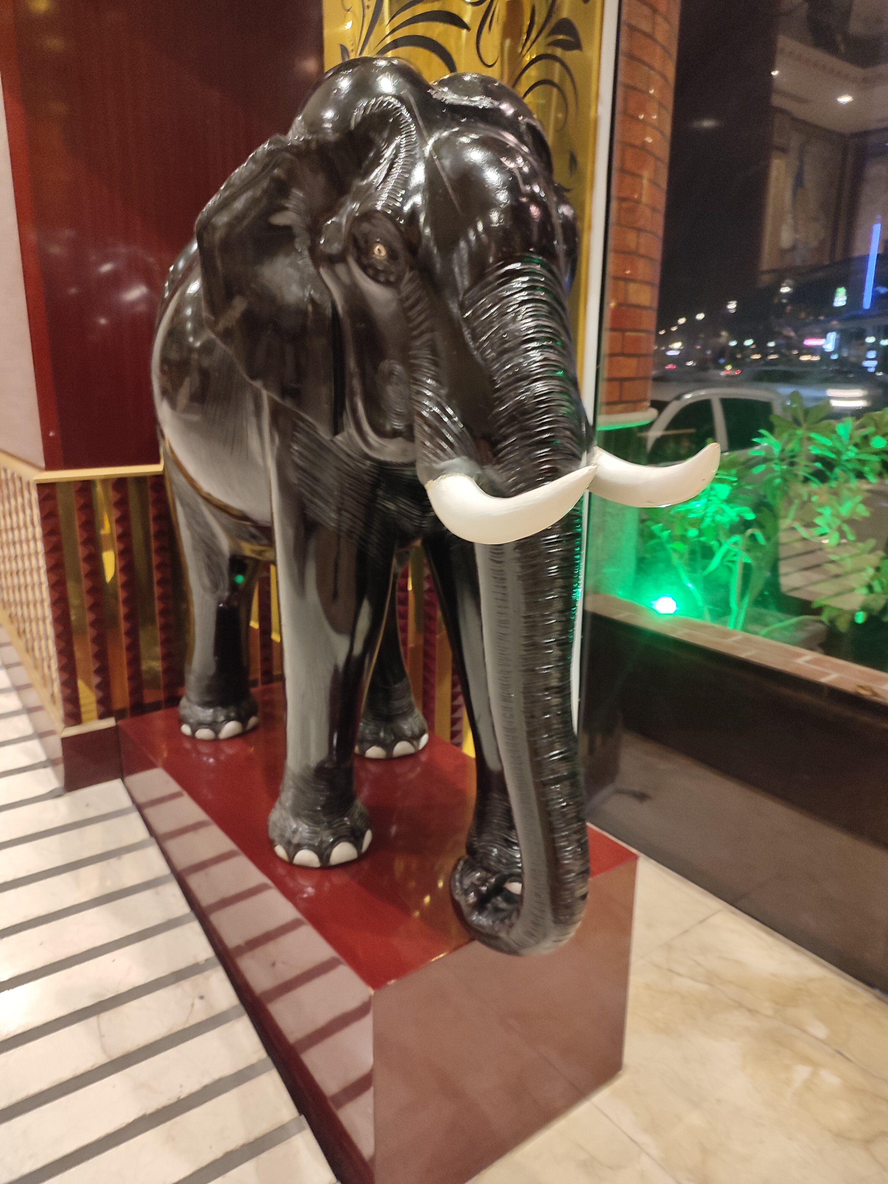 Фото Clifton International Hotel