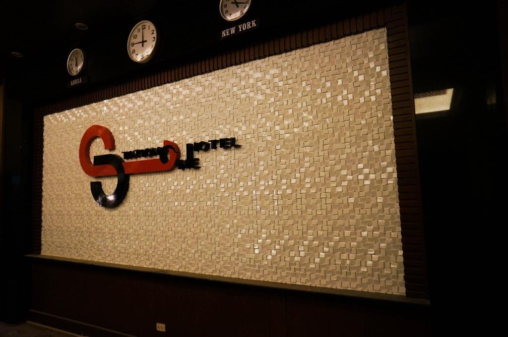 Фото Station One Hotel