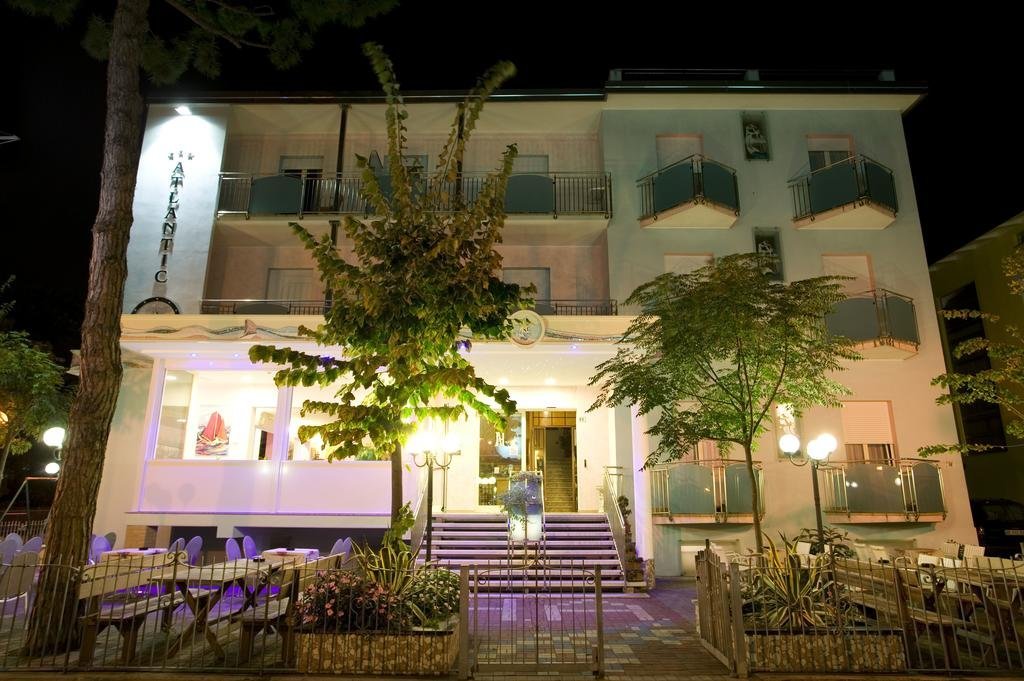 Фото Hotel Atlantic