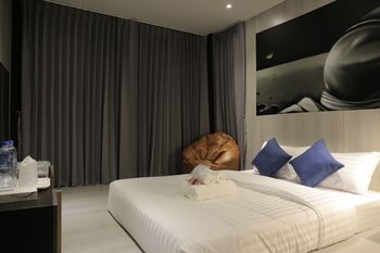 Фото Sleep Walker Poshtel - Hostel