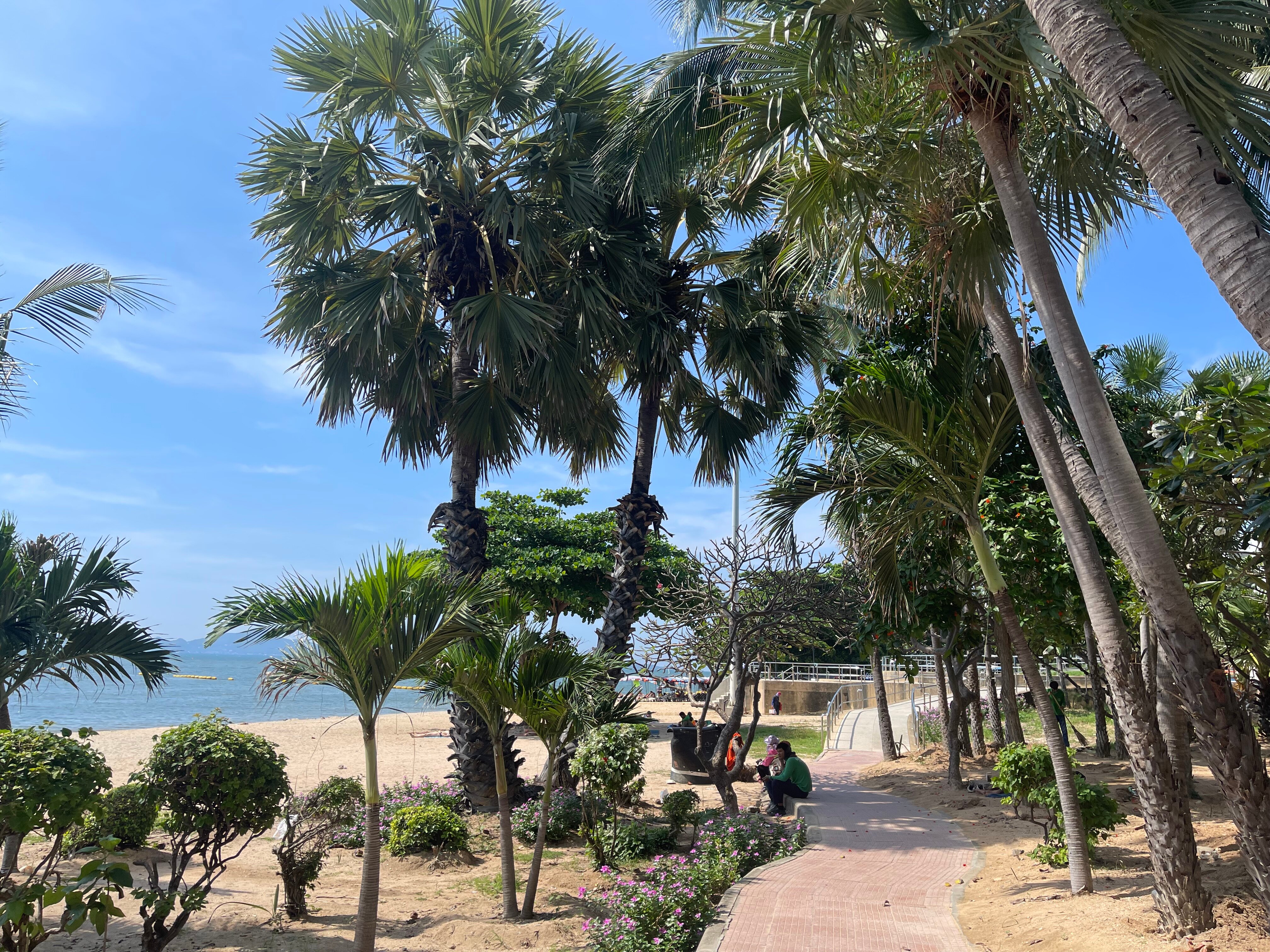 Фото Lewit Hotel Pattaya, a member of Radisson Individuals