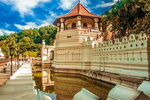 Temple of the Sacred Tooth Relic (Central, Kandy), pagoda