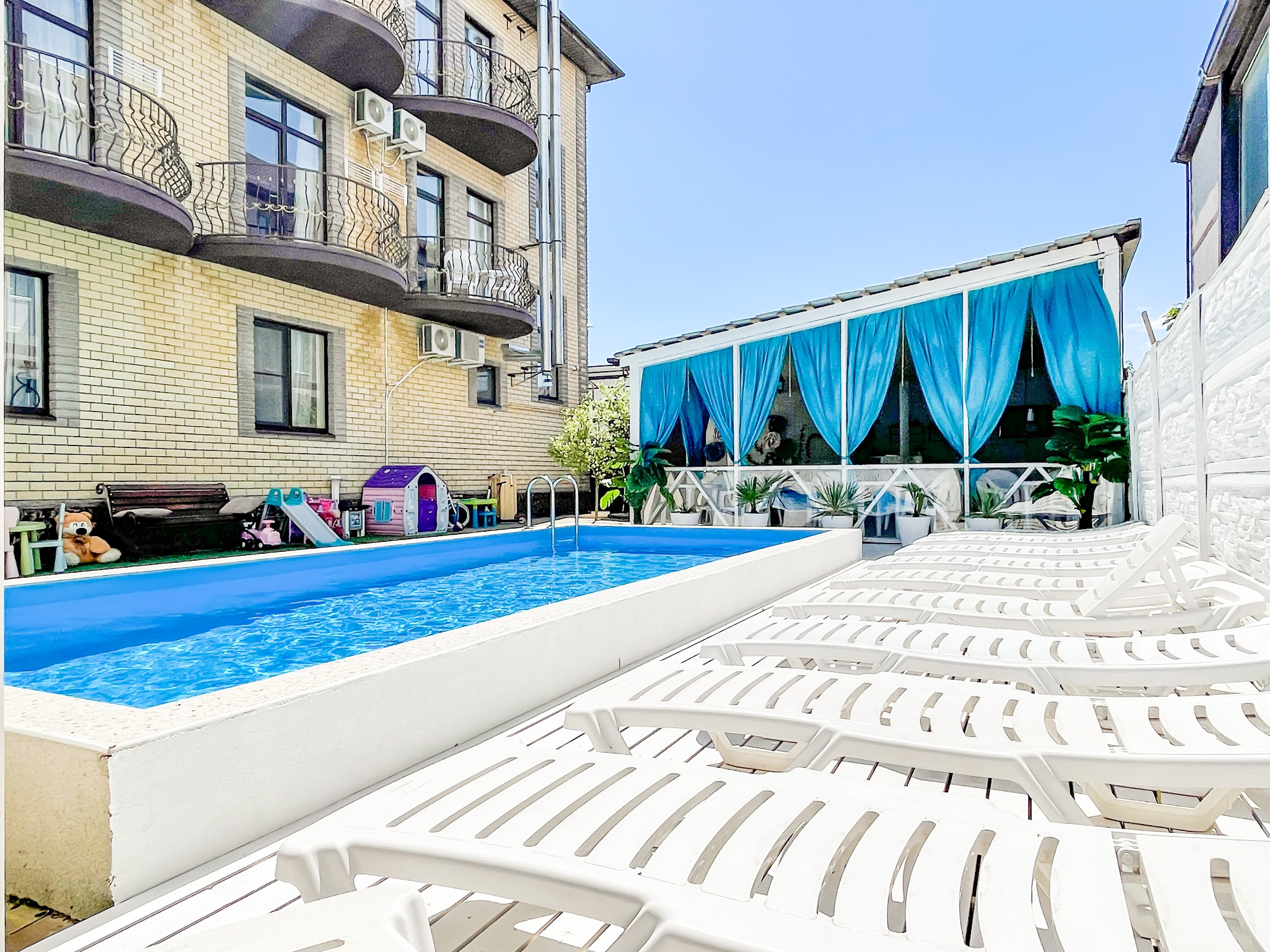 Фото Дэлани