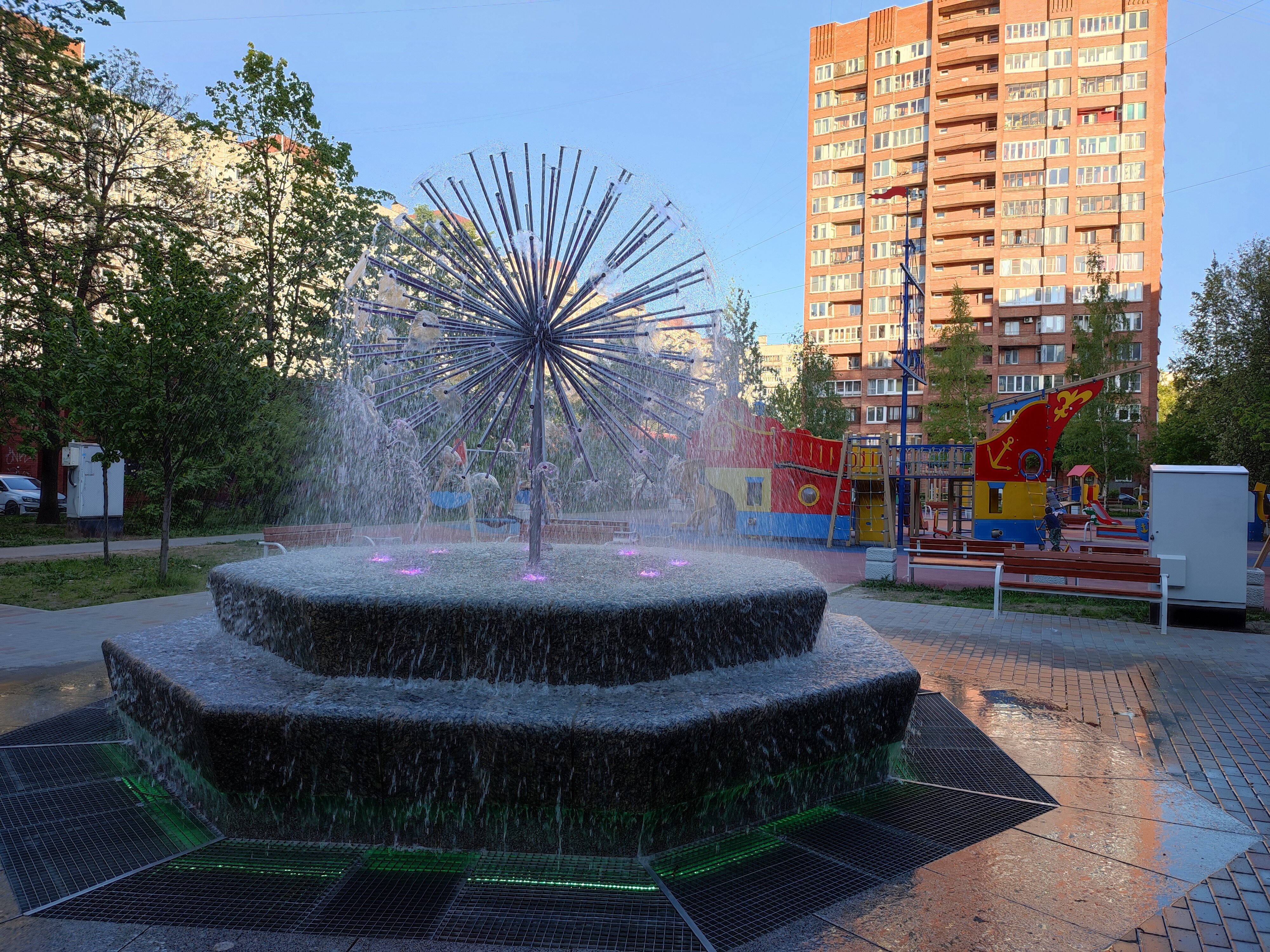 Фото отеля 2