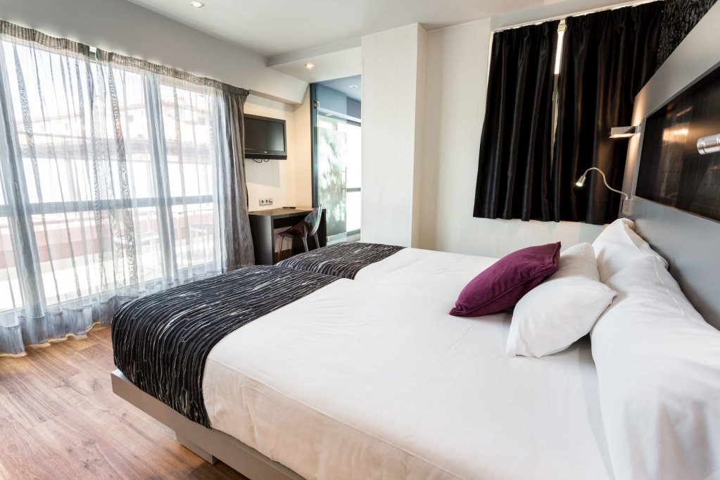 Фото Petit Palace Plaza Mayor