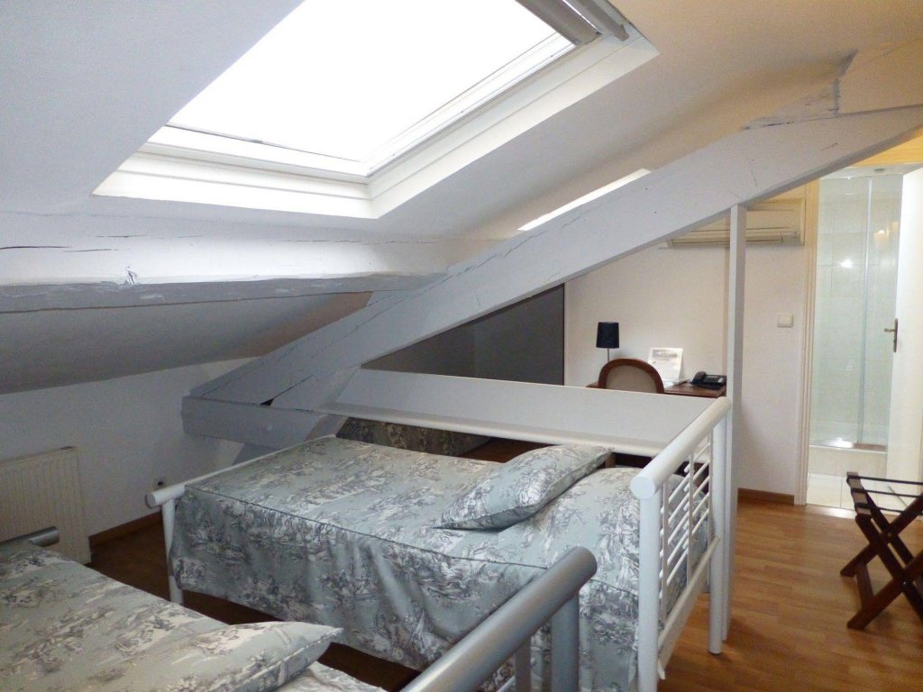 Фото Hotel Pruly