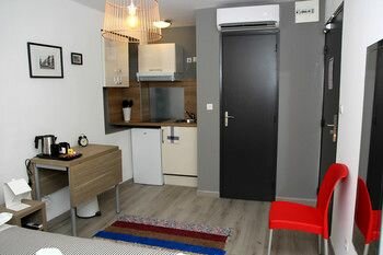 Гостиница R& xE9; sidence Estelle Appart'h& xF4; tel в Марселе