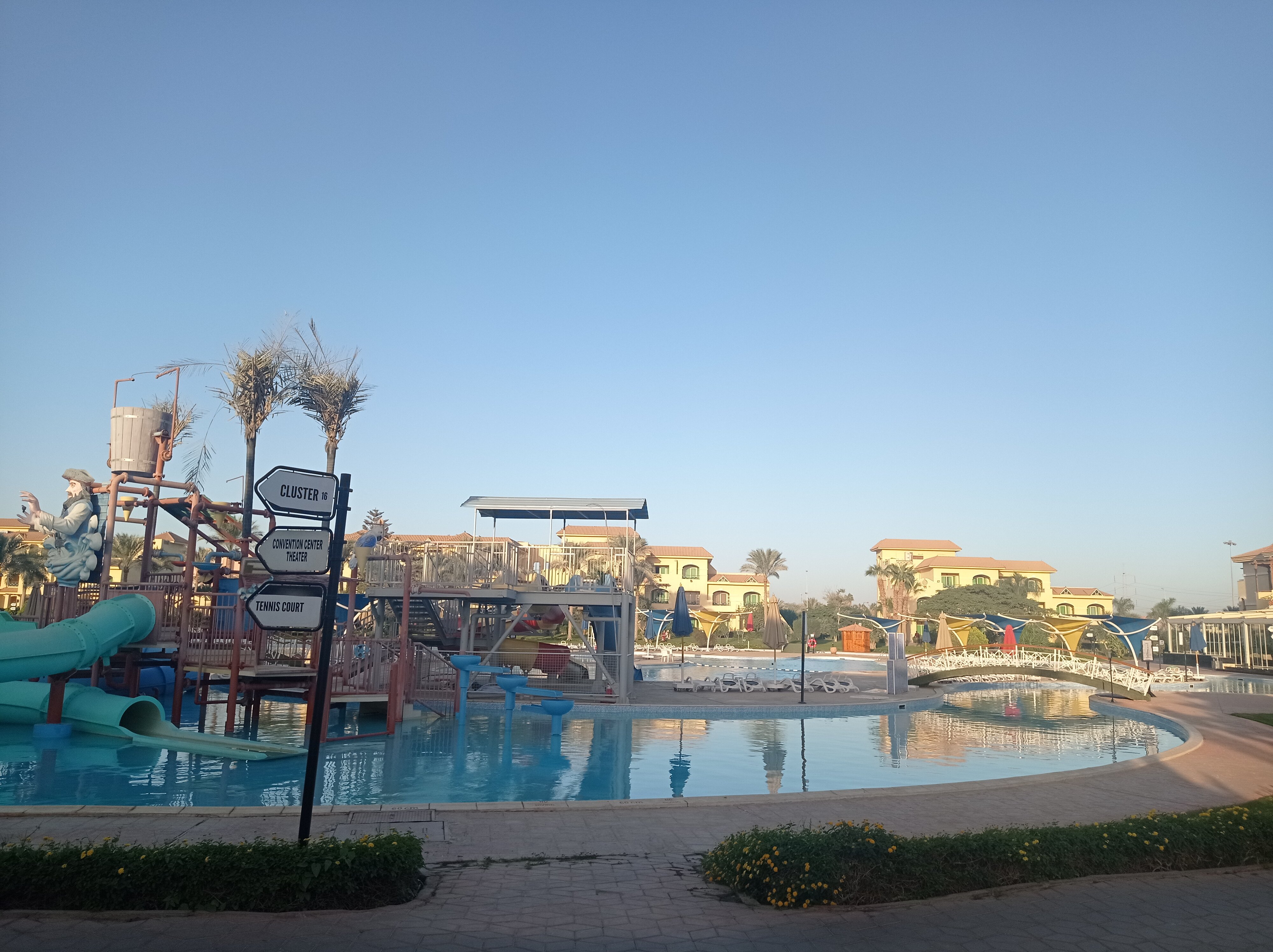 Фото Movenpick Hotel Cairo Media City