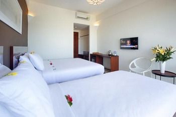 Фото Green Apple Hotel