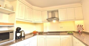 Фото Abal Apartments-Teatro