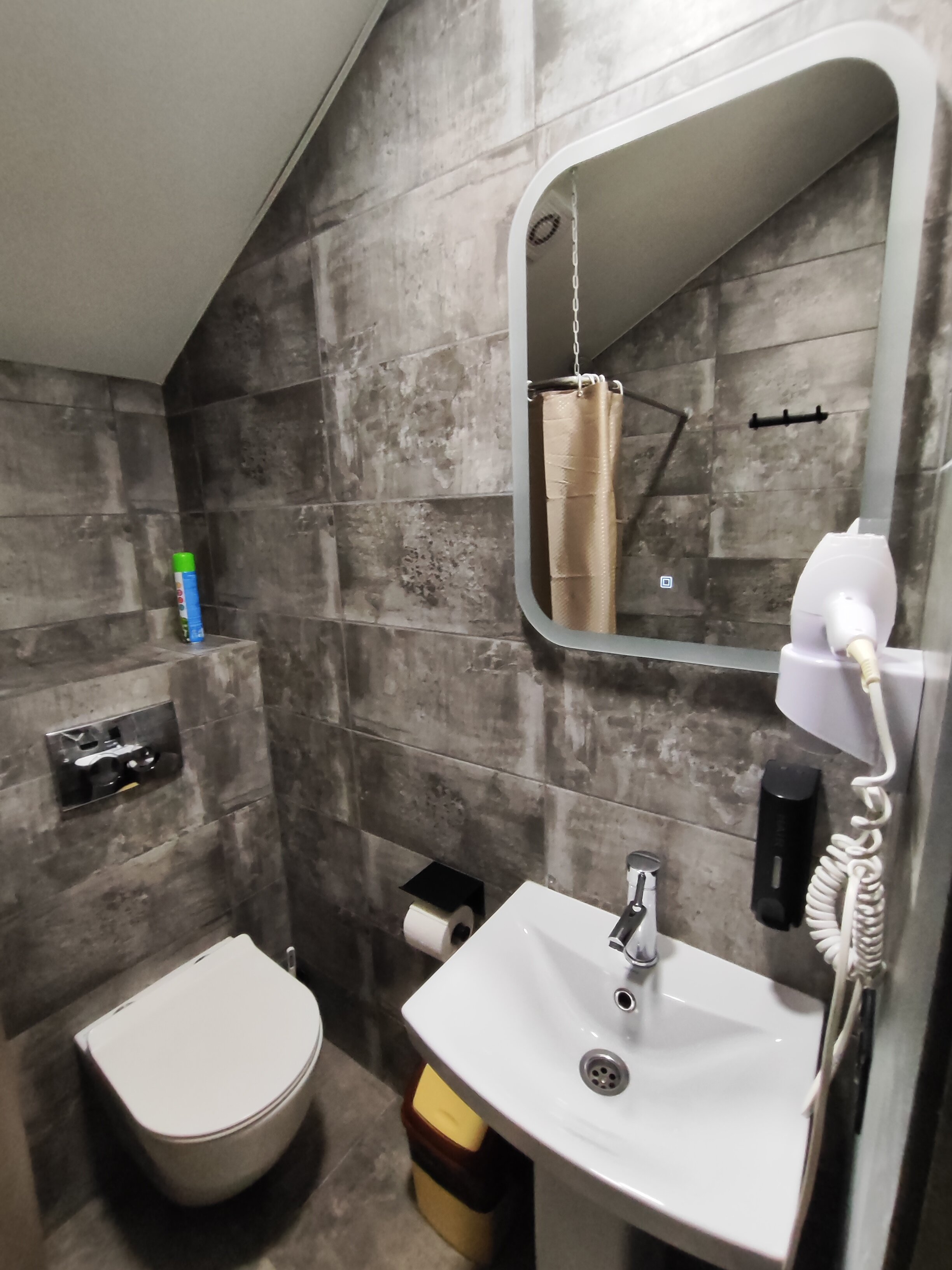 Фото Small Hotel