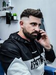 Barber's Zona (rabochiy posyolok Bolshoye Kozino, Bolshaya Shkolnaya ulitsa, 31А), barbería
