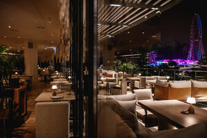 Osh Del Mar (Address Beach Resort, Jumeirah Beach Residence, Dubai Marina, Jumeirah, Dubai), restaurant