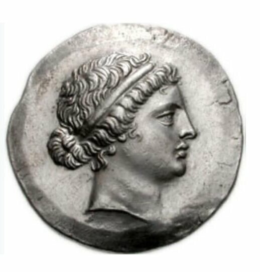 Bar, pub Kyme Pub, Aliaga, photo