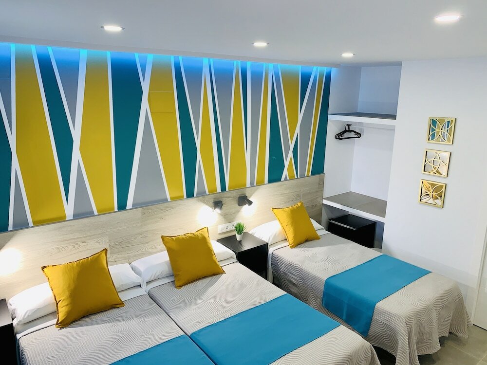 Фото Dori Rooms Hostal