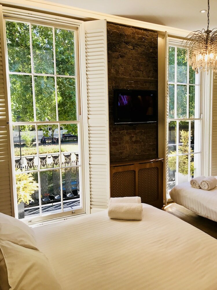 Фото The Melville Hotel by Rokxy - Kings Cross