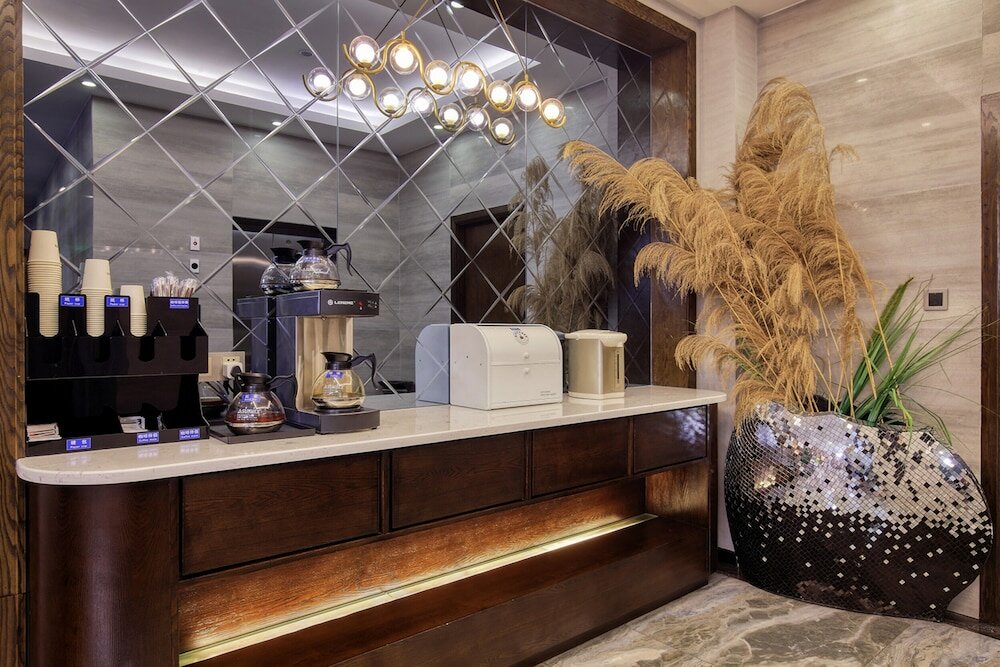 Фото Wing Hotel Guilin Central Square