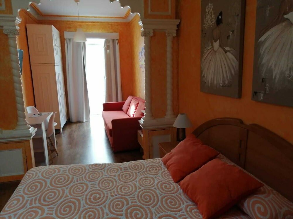 Фото Hospedaje Menendez Pelayo