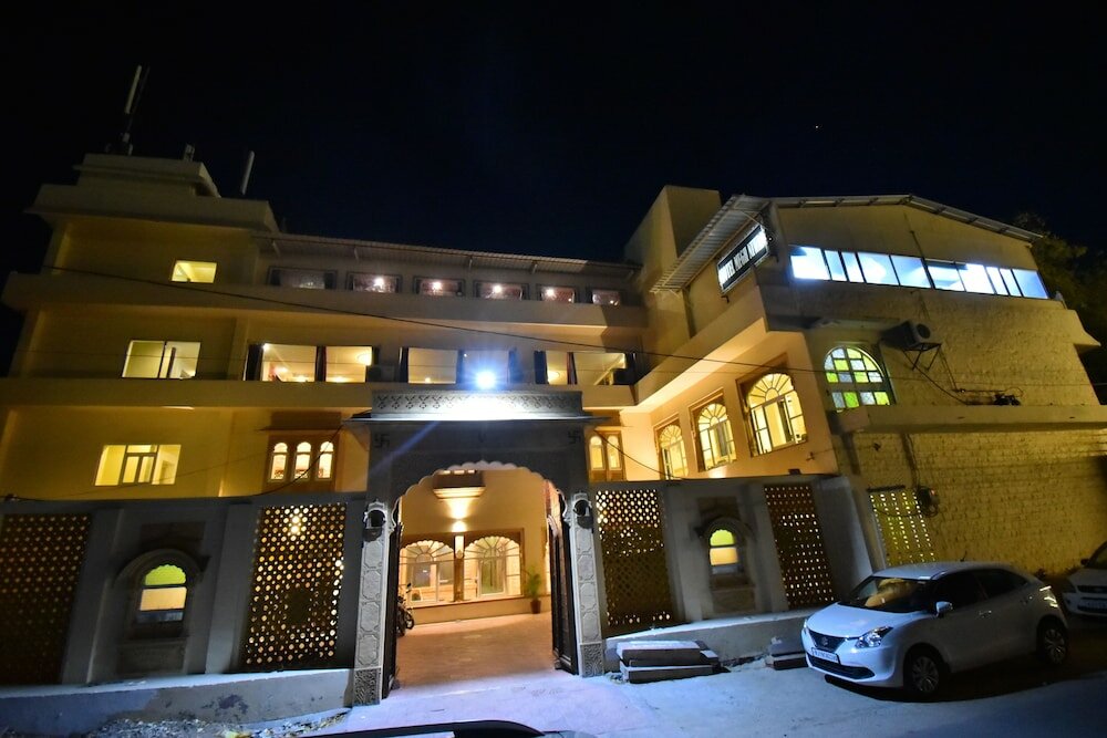 Фото отеля 3