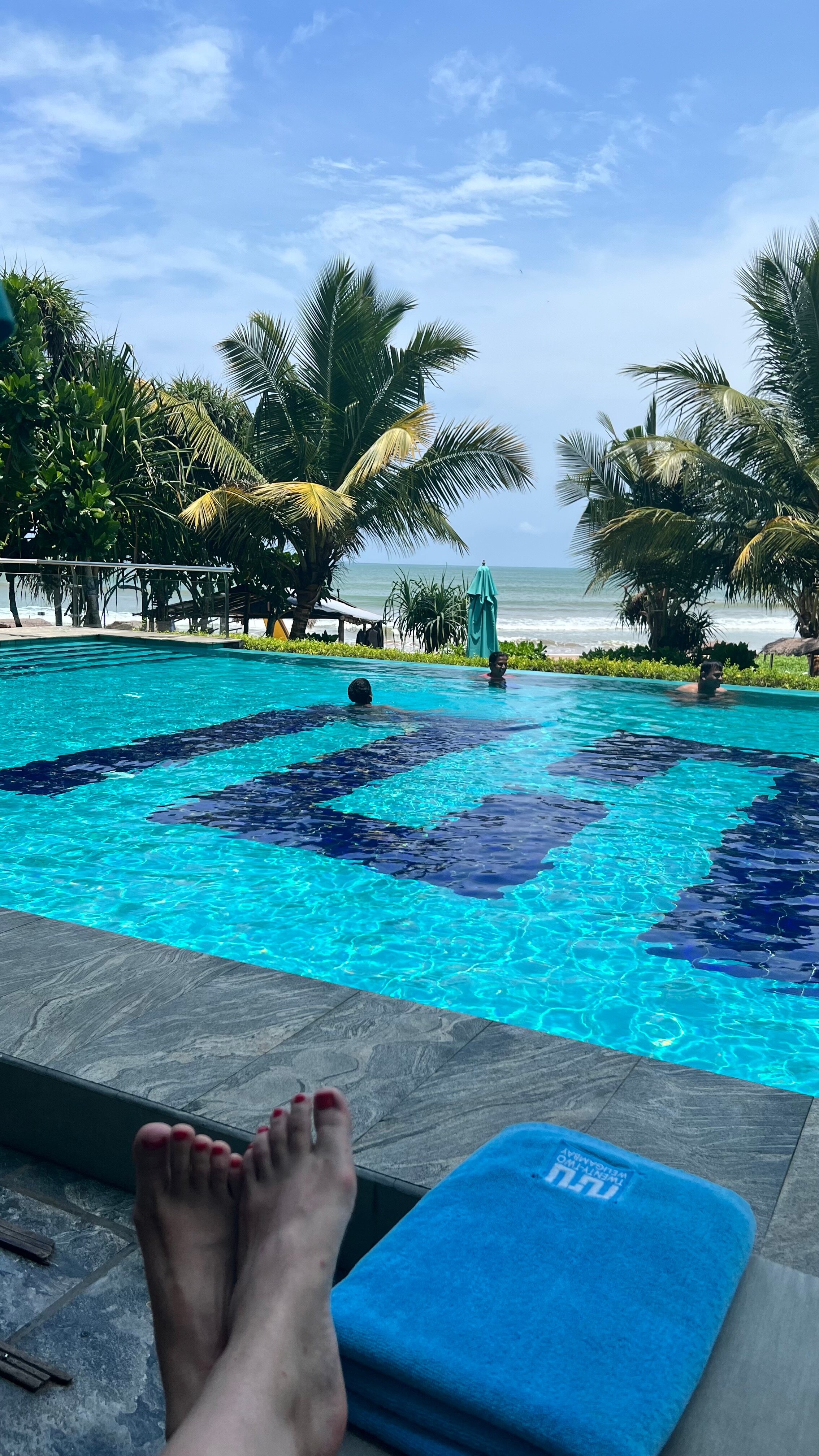 Фото Twenty-Two Weligambay