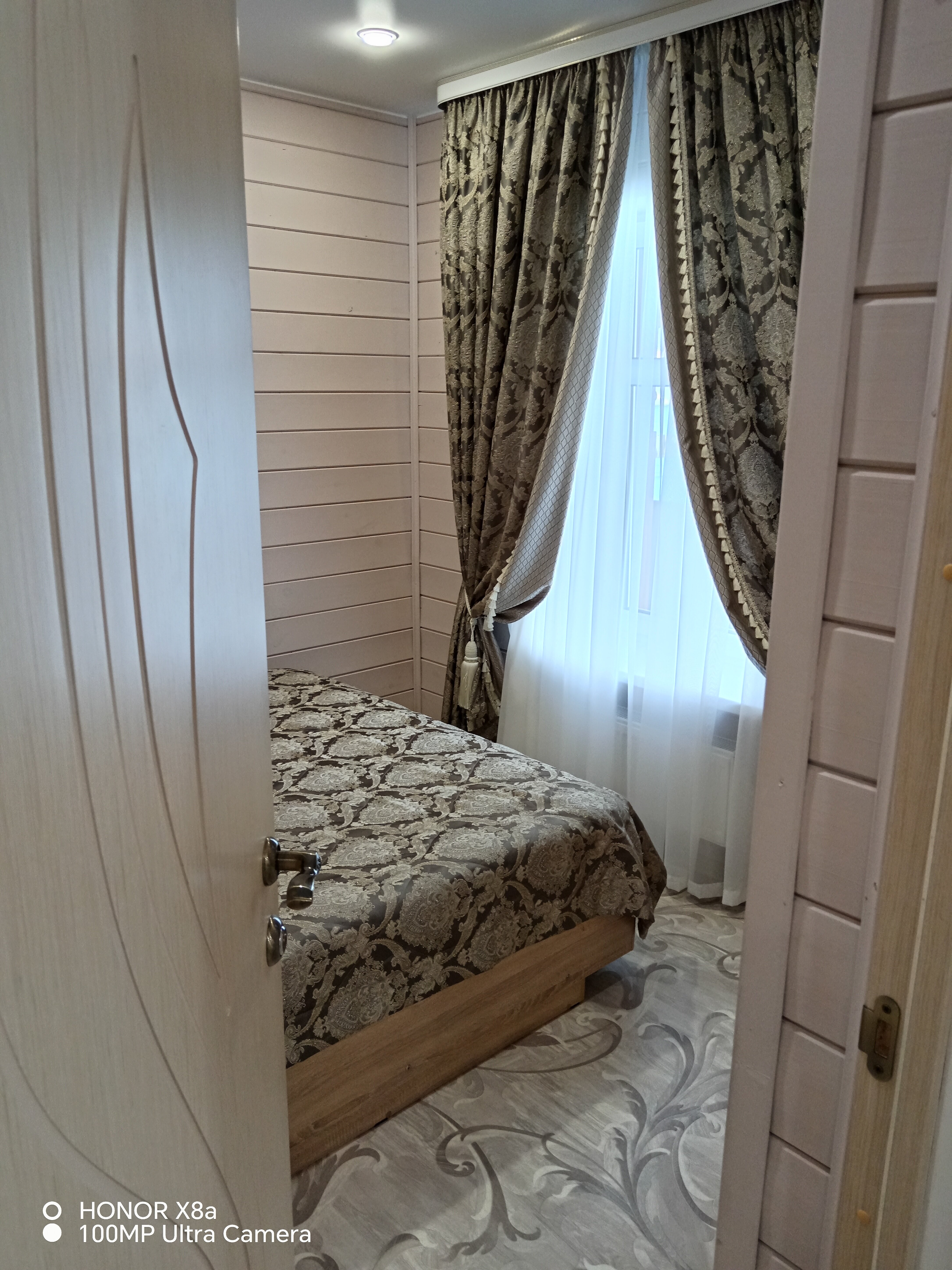 Фото Жасмин