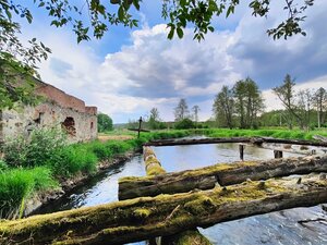 Водяная мельница (Minskaja region, Stawbcowski rajon, Rubiaževicki sieĺsaviet, vioska Jačonka, Navapollie) ، معلم جذب سياحي