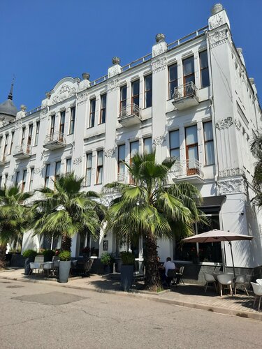 Elegant kaltaklar eshak kestirib