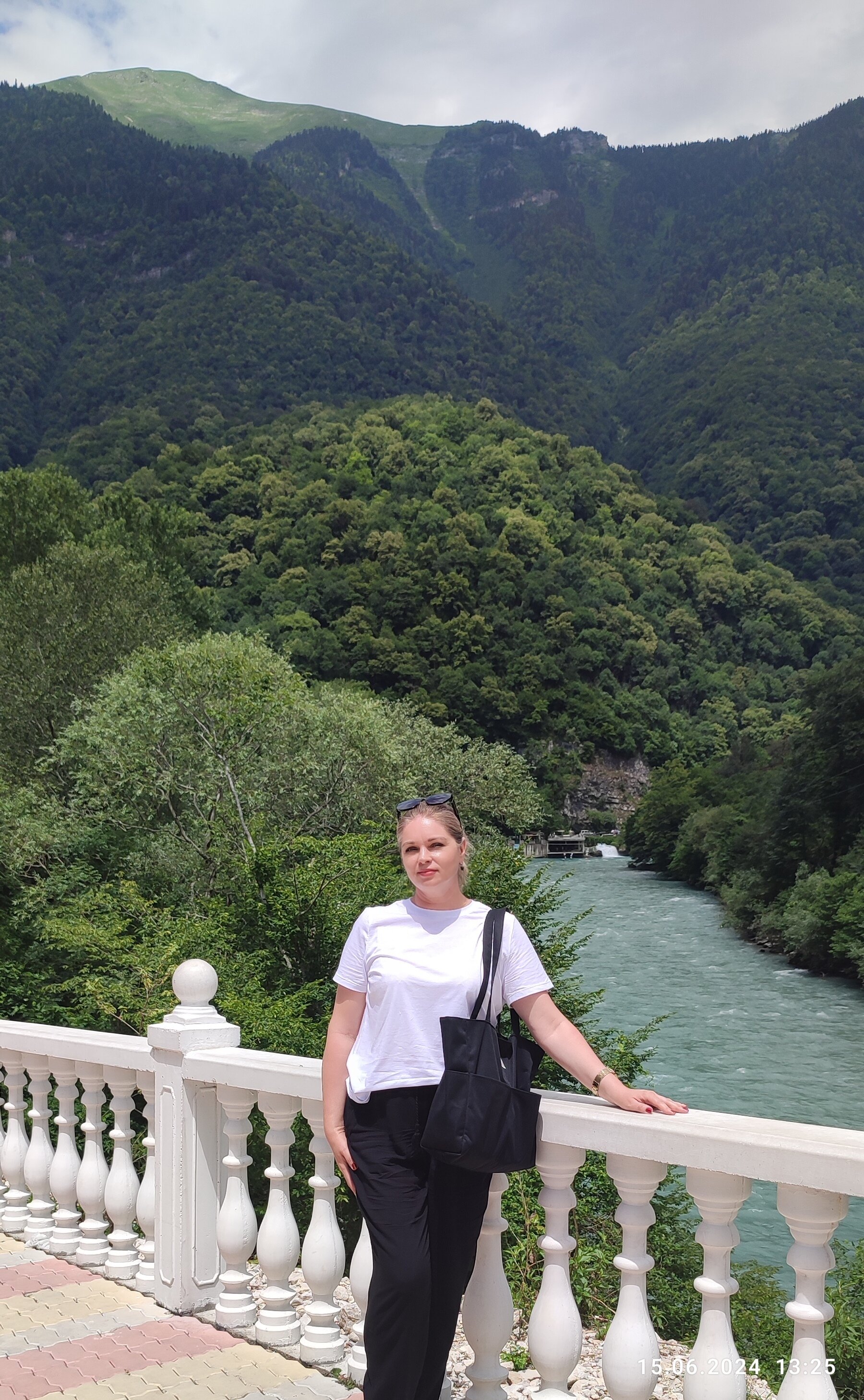 Фото Абхазский дворик