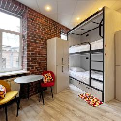 Фото В центре