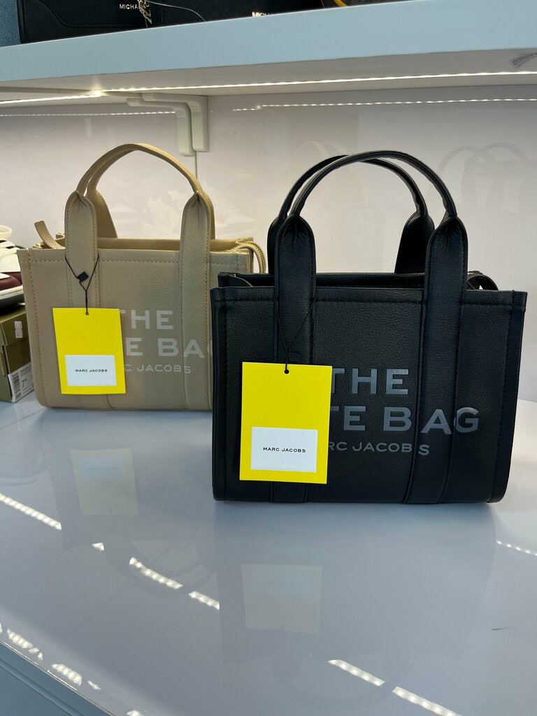 Clothing store Salta Store, Aksay, photo