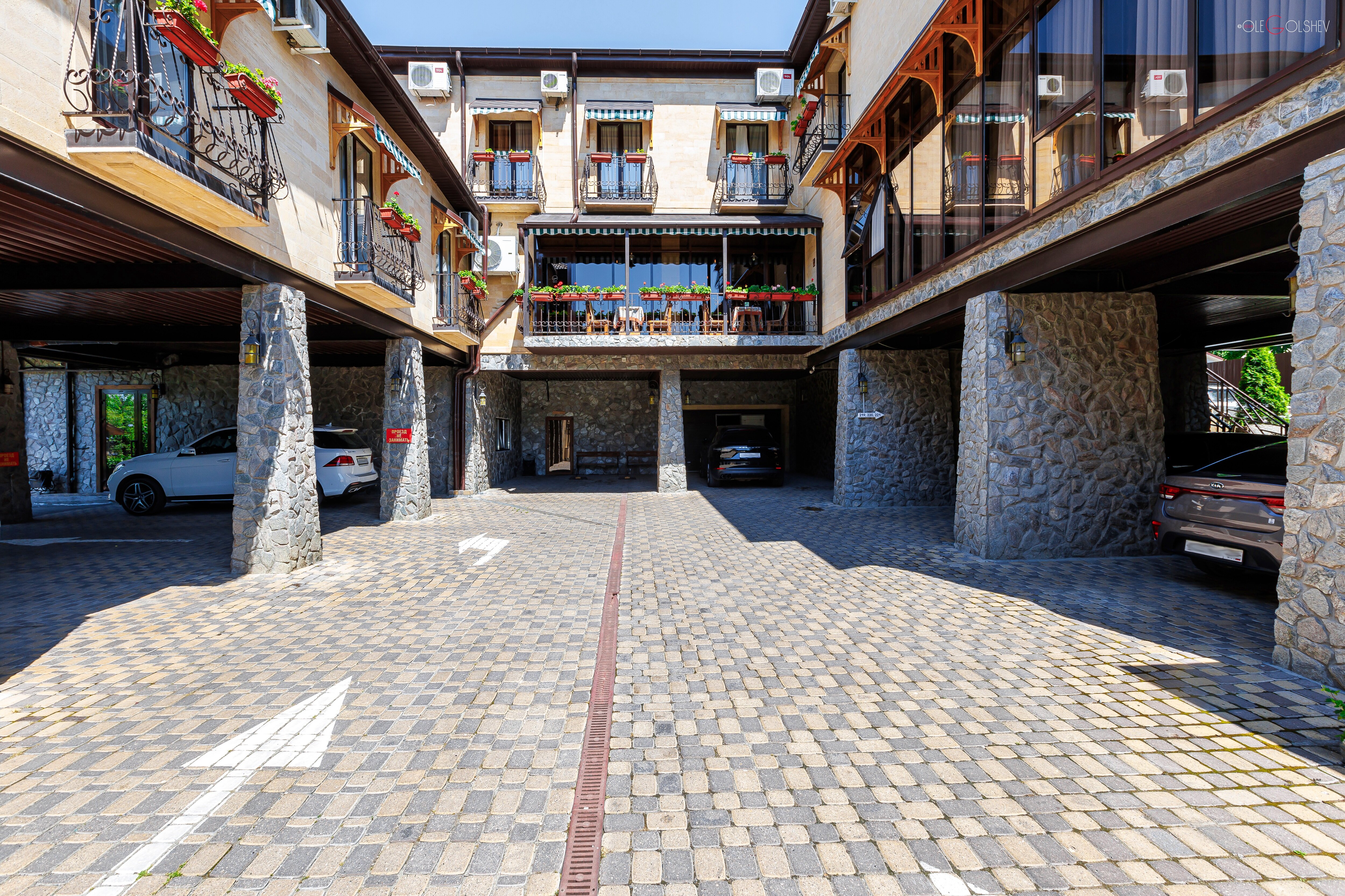 Фото отеля 3