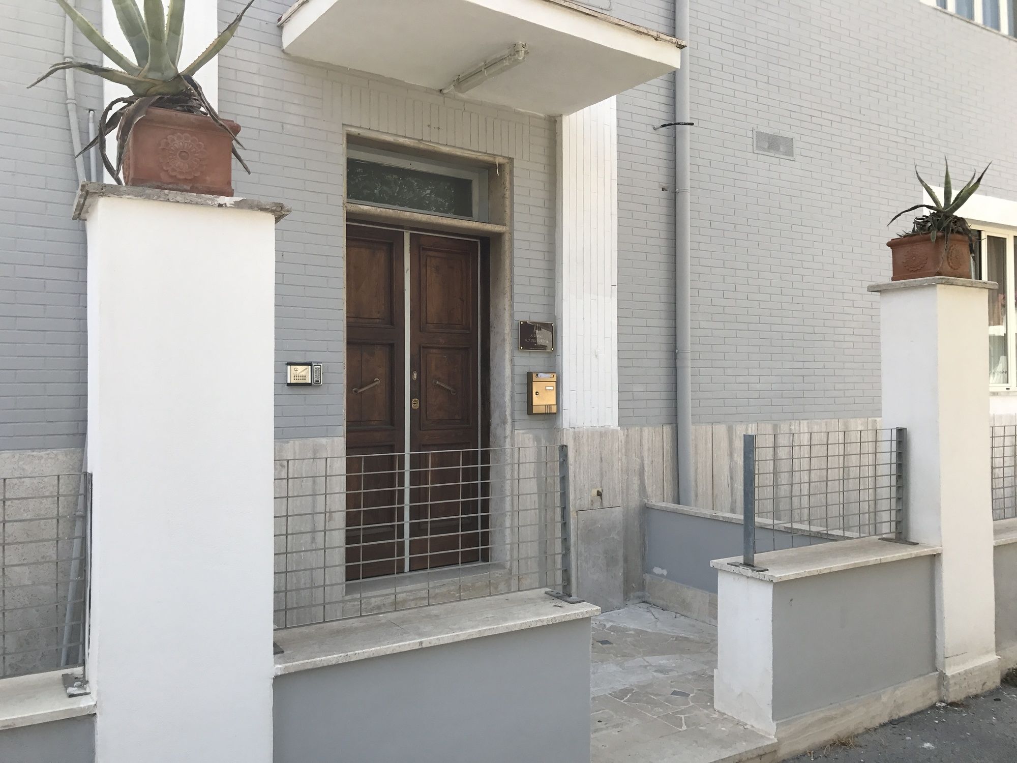 Фото Academy Hotel Fiumicino