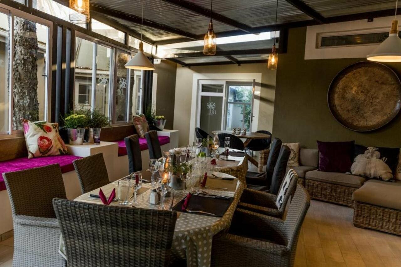 Фото Village Boutique Hotel