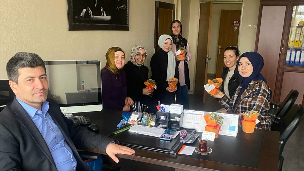 School Kullar Secondary School, Basiskele, photo