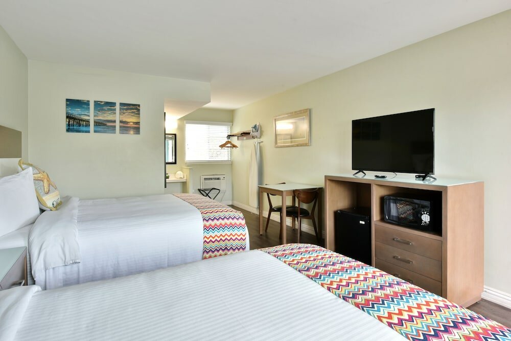 Фото The Atwood Hotel