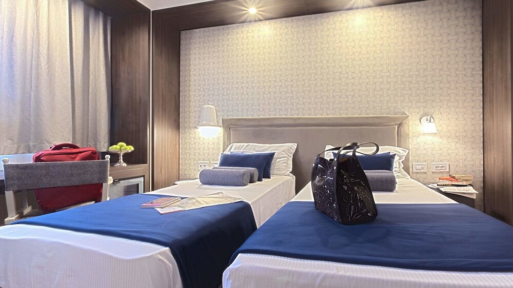 Фото Fly Decò Hotel