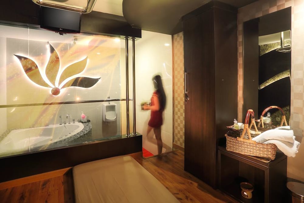 Фото Transera Hotel Pontianak