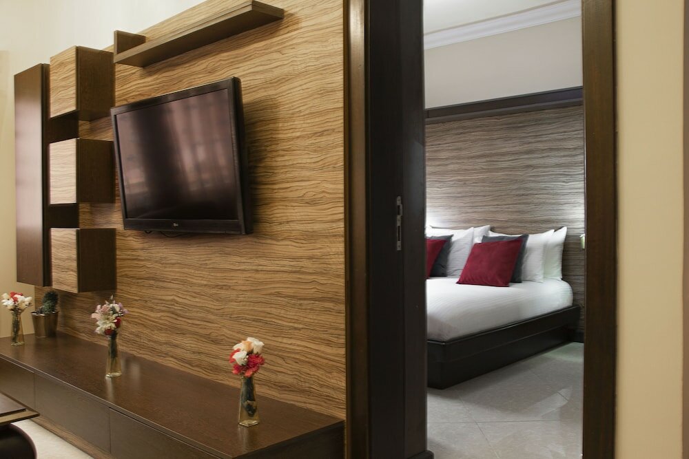 Фото Home Suites Boutique Hotel