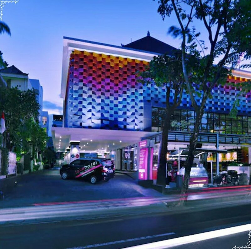 Гостиница Favehotel Kuta Kartika Plaza
