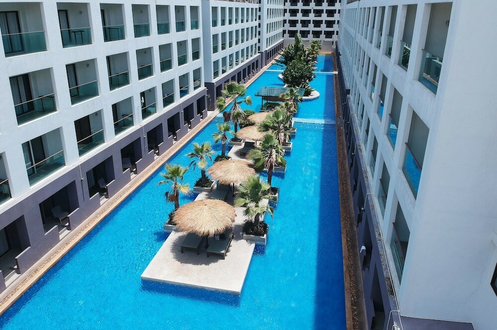 Фото Woraburi Pattaya Resort & SPA