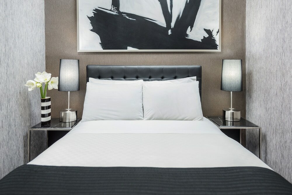 Фото Park West Hotel