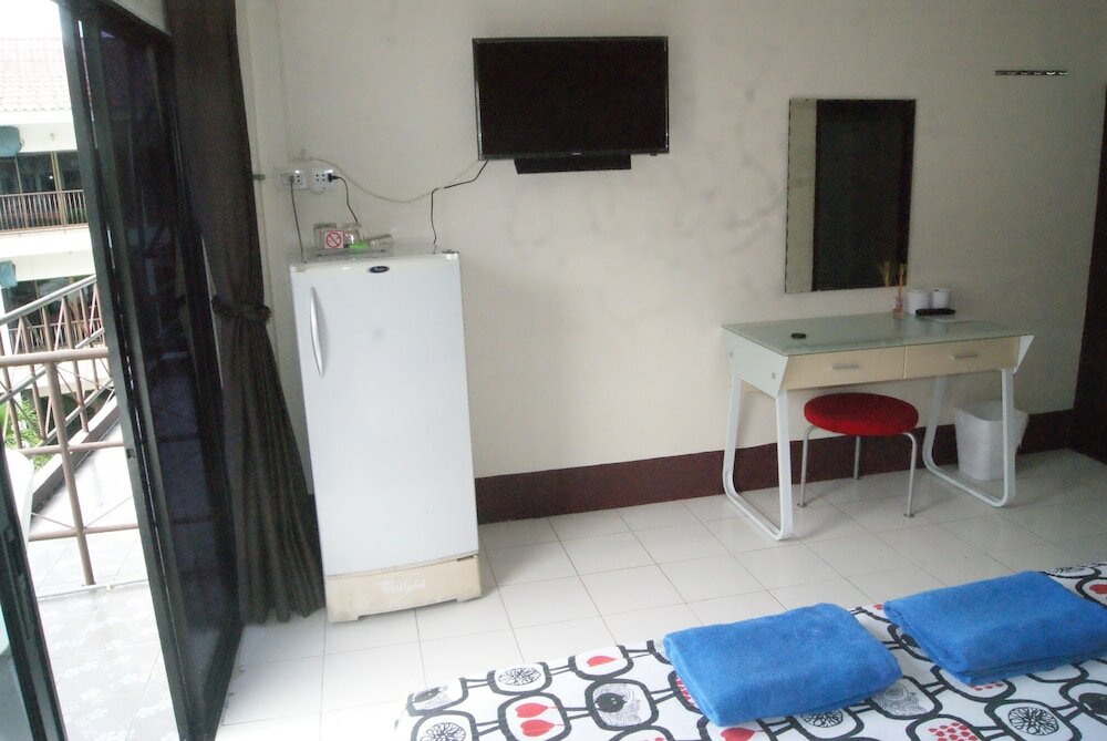 Фото Pineapple Guesthouse