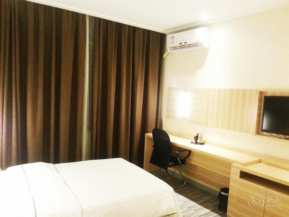 Фото Denise Hotel